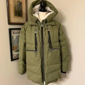 Orolay Olive Green Puffer Jacket with Fleece Lined Hood SZ M